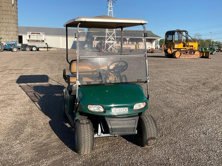 #2352-•-ezgo-shuttle-2+2-txt-4-passenger-golf-cart*-image-8
