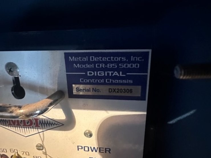 mdi-pass-thru-metal-detector-54inch-wide-x-41inch-tall-from-conveyor-belt,-includes-24inch-x-17ft-fe-image-5