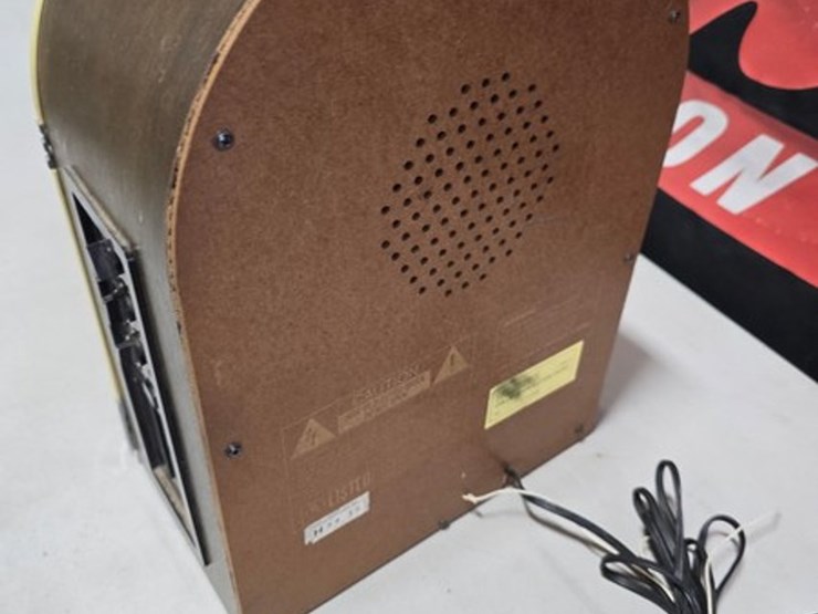 #73-•-thomas-juke-box-am-fm-casette-radio-image-6