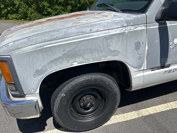 #6-•-1995-chevy-truck-image-13