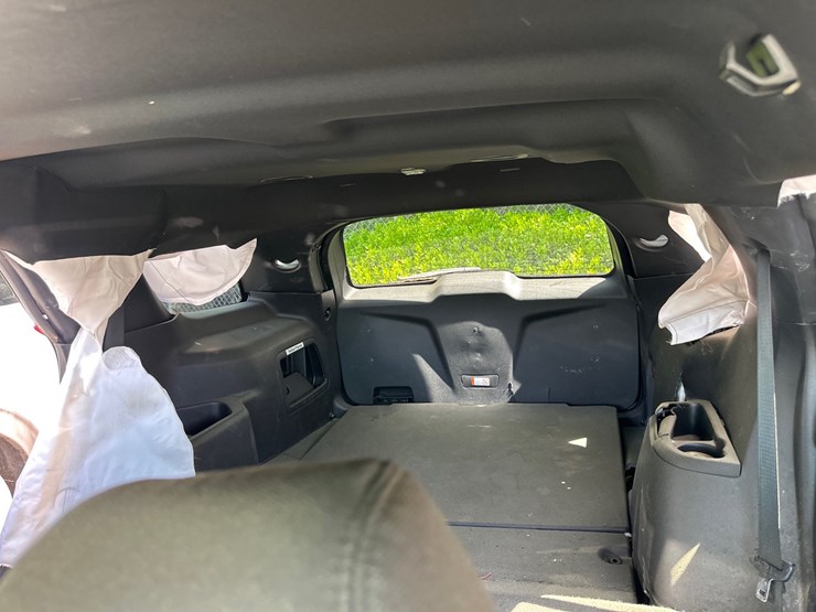 2017-ford-explorer-image-9