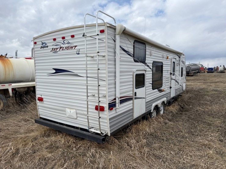2011-jayco-travel-trailer-image-5