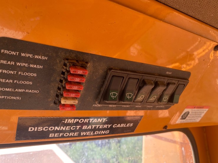 #3-•-390-rex-trash-compactor-image-88