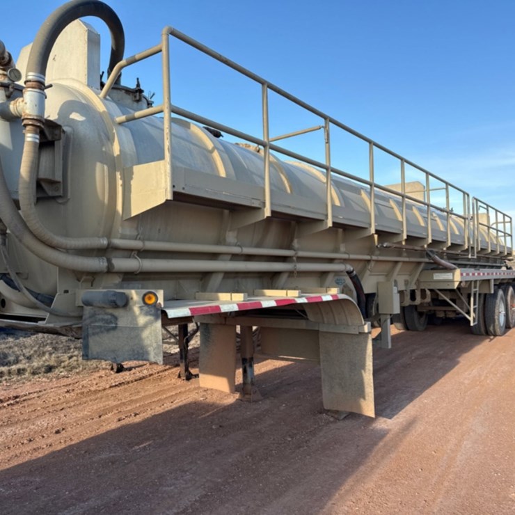 2012 DRAGON 165BBL ALUMINU VAC TRAILER