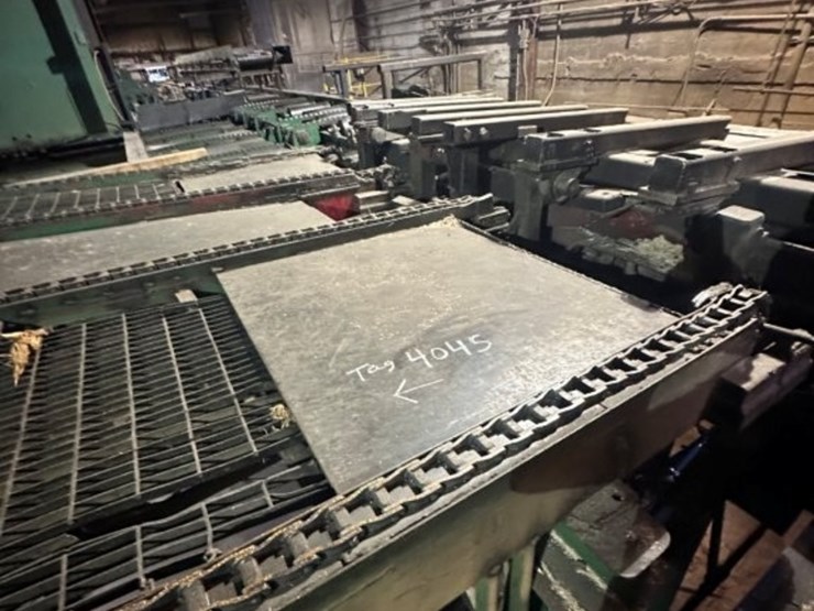 10ft-x-25ft-4-strand-transfer-deck-with-stops-and-electric-drive-(infeed-to-gang)-image-2