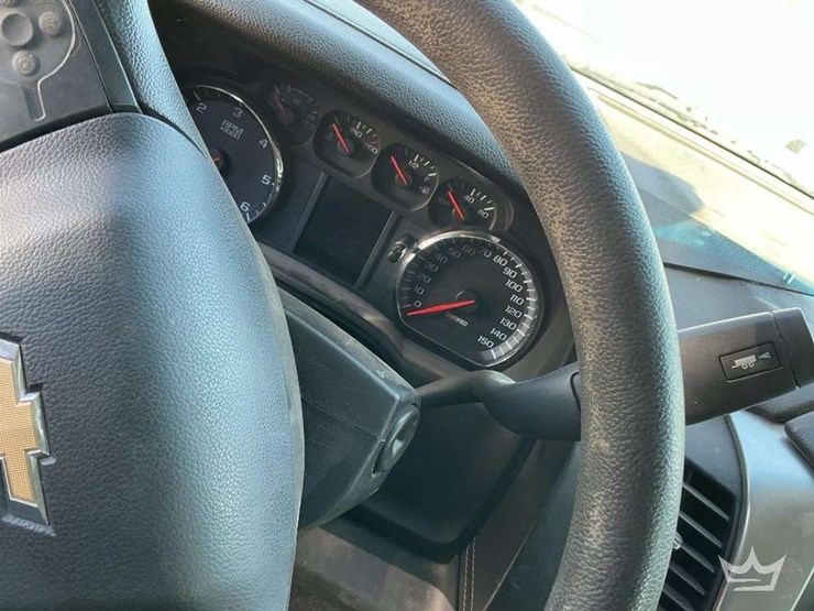 2016-chevrolet-tahoe-image-6