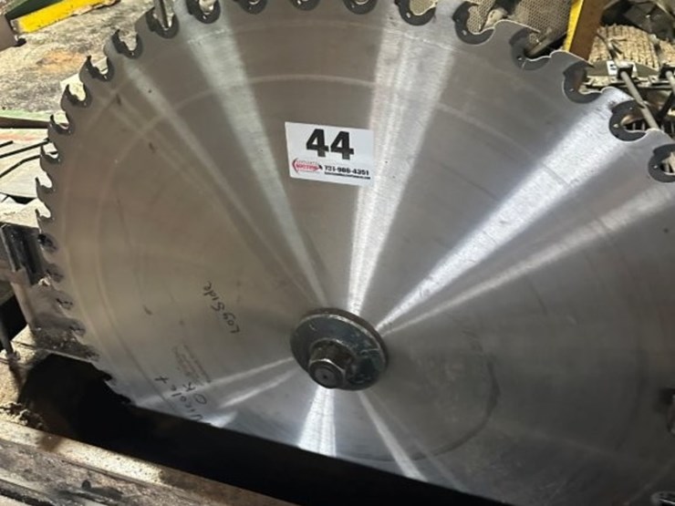 new-simonds-lh-56inch-circular-saw-blade,-(f)-style-holder-image-1