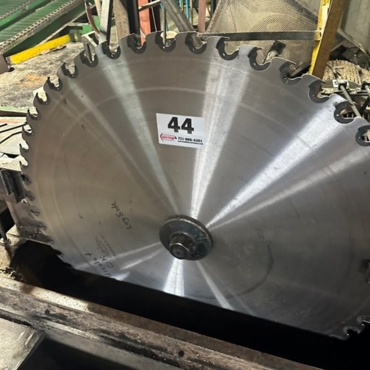 New Simonds LH 56inch Circular Saw Blade, (F) Style Holder