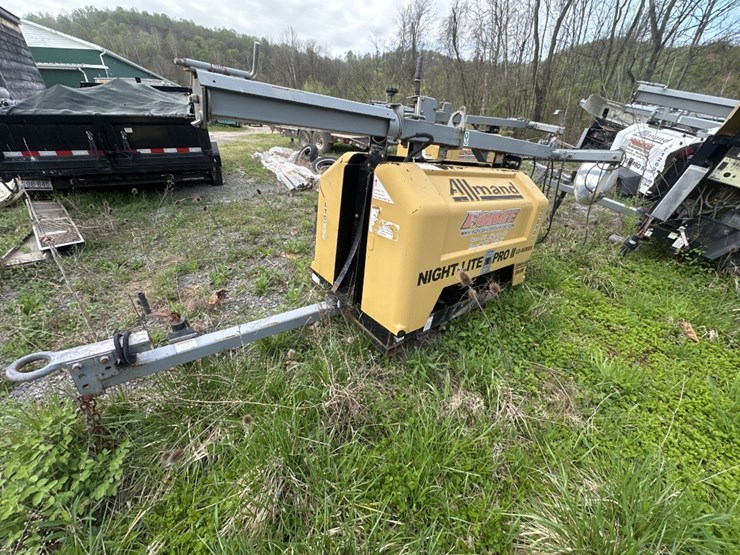 2014-caterpillar-c11-image-1
