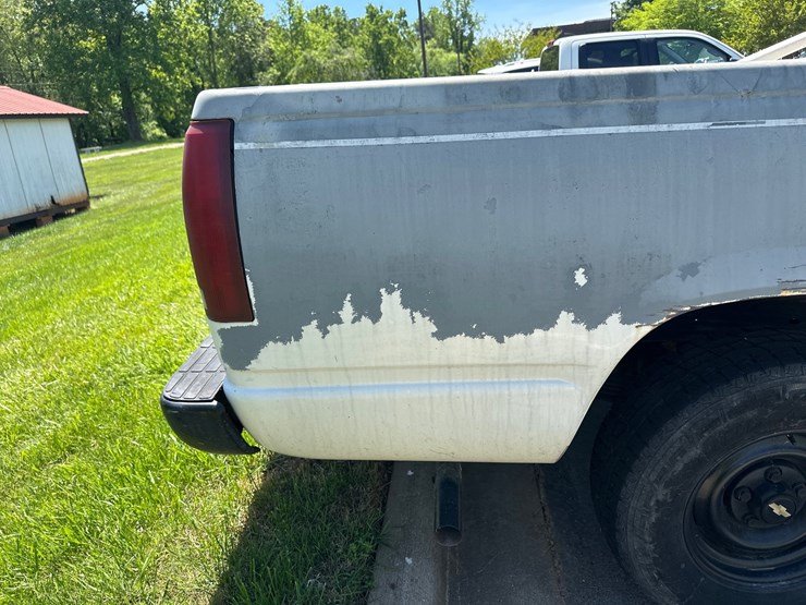 #6-•-1995-chevy-truck-image-7