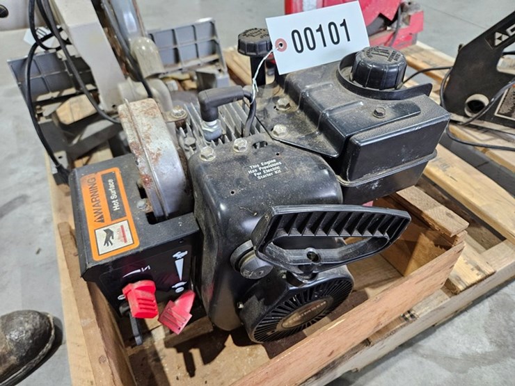 #101-•-tecumseh-gas-engine-image-7