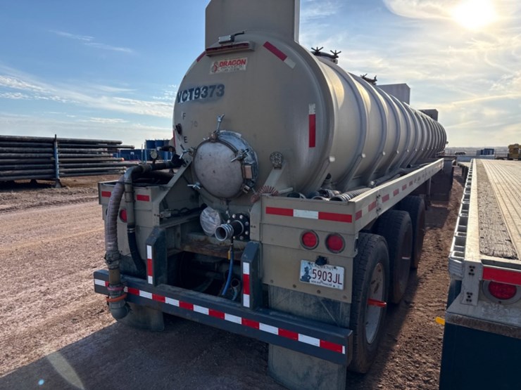 2012-dragon-165bbl-aluminu-vac-trailer-image-3