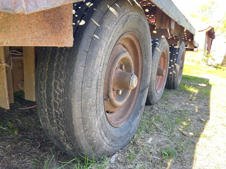 #5574-•-heavy-duty-trailer-image-15