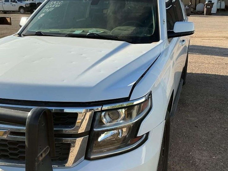 2019-chevrolet-tahoe-image-1