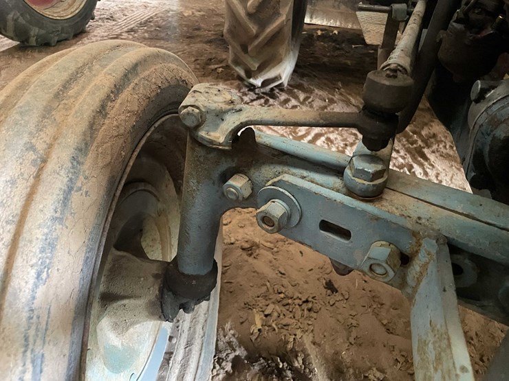 ford-tractor-image-51