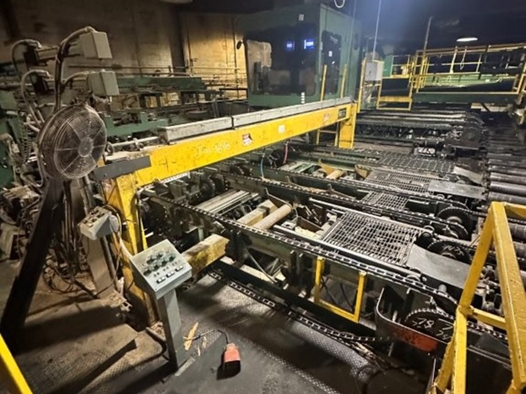 crosby-4-x-40inch-optimizing-edger-with-lewis-scanner-and-controls,-infeed-queing-decks,-14ft-outfee-image-10