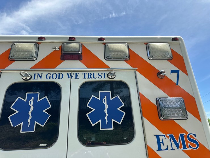 #8-•-2017-chevrolet-ambulance-4500-image-35