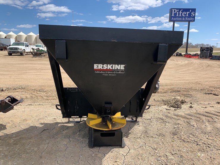 erskine-skid-steer-salt-spreader-image-5