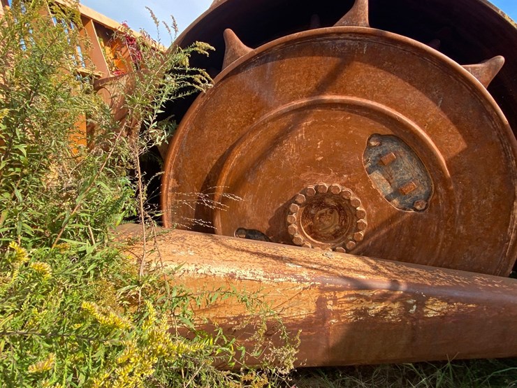 #3-•-390-rex-trash-compactor-image-12