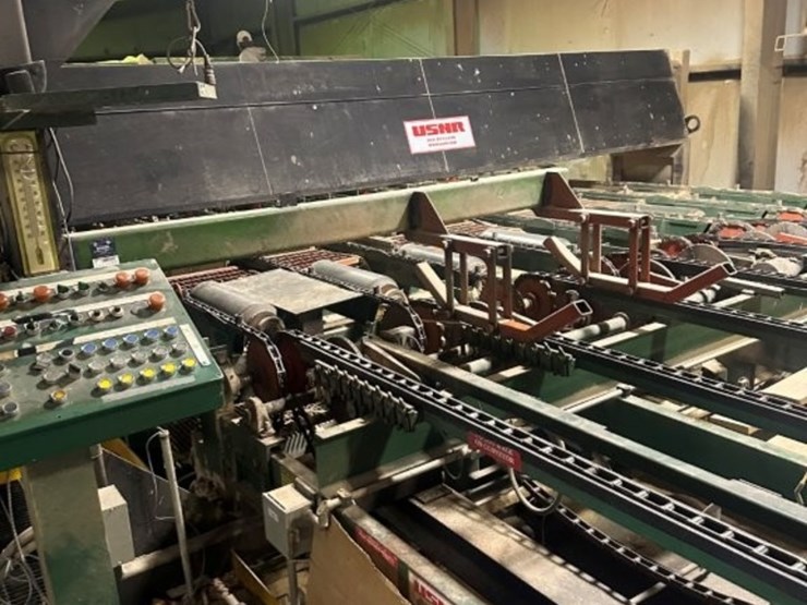 usnr-lh-16ft-drop-saw-trimmer-with-scanner,-even-ender-rolls,-lug-loader,-moving-even-end-fence,-out-image-14
