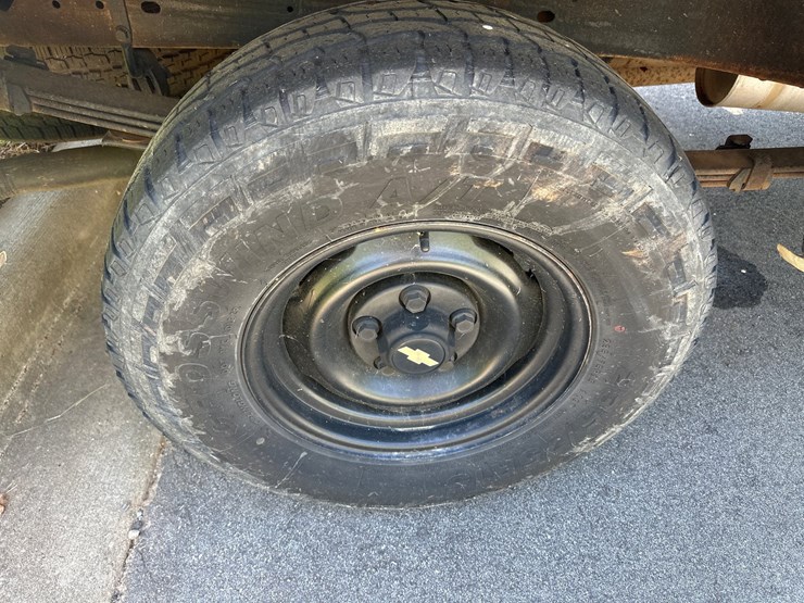 #6-•-1995-chevy-truck-image-8
