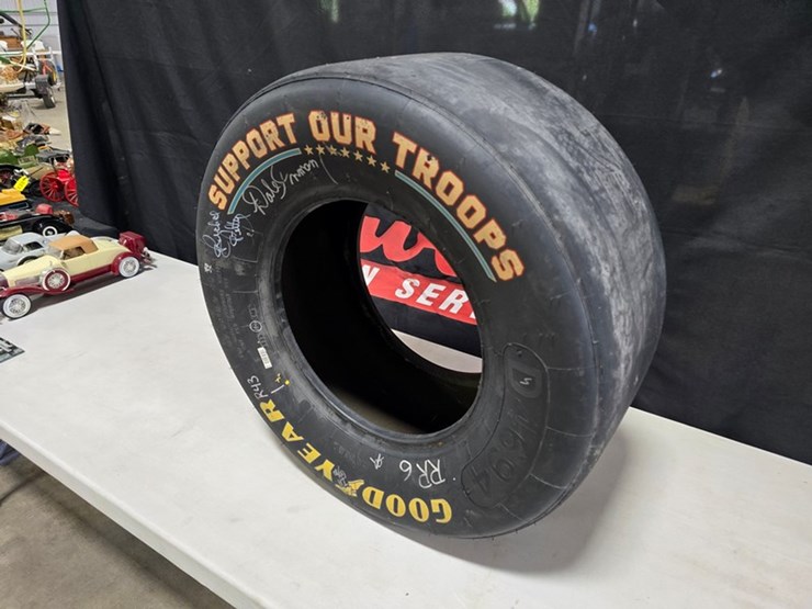 #407-•-goodyear-27.5x12.0-15-tire-image-2
