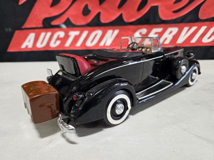 #86-•-macormick-packard-d-decanter-image-6