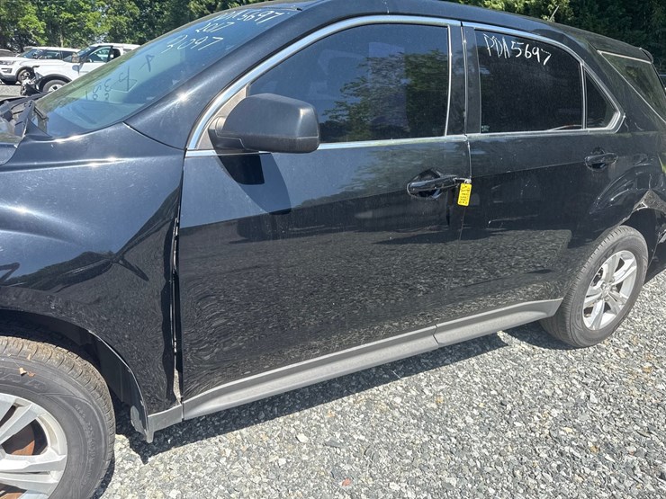 2017-chevrolet-equinox-image-11
