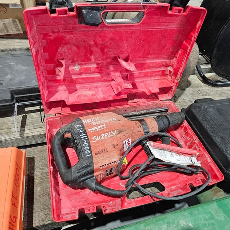 #32 • Hiliti TE706 AVR Chipping Hammer