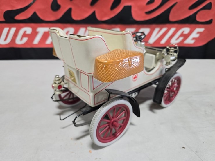 #87-•-mccormick-1903-cadillac-decanter-image-7