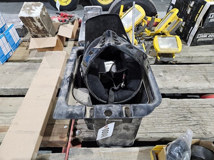 #48-•-seat-belts,-helmet,-misc-items-image-1