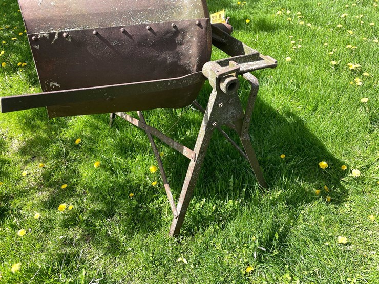#5619-•-vintage-concrete-mixer-image-5