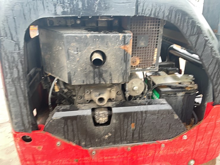 2017-atlas-copco-mv500-reversible-plate-compactor-support-equipment-sn:bgf120410-image-2