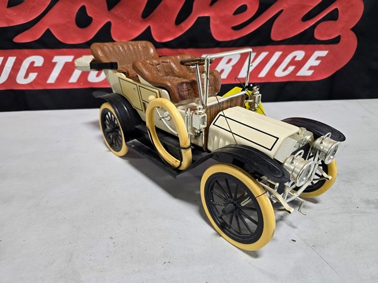 #88-•-mccormick-1910-oldsmobile-decanter-image-11