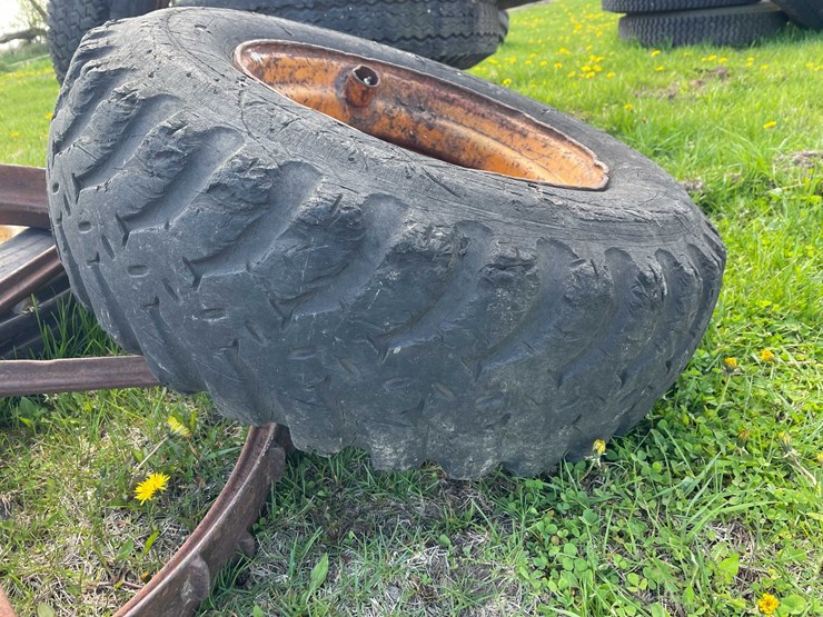 #5593-•-(3)-tires-image-5