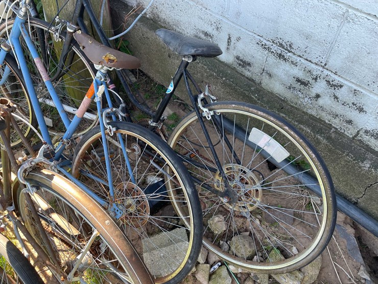 #5634-•-bike-lot-image-6