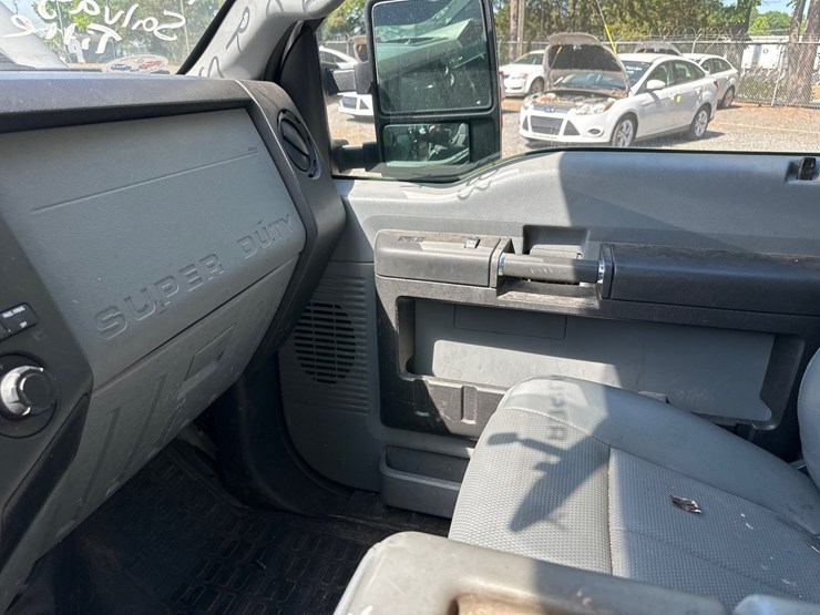 2016-ford-f250-image-30