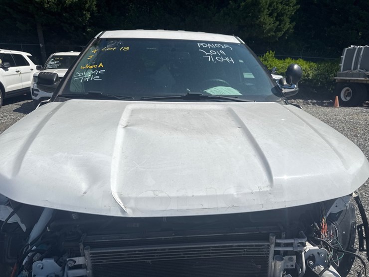 2019-ford-explorer-image-5