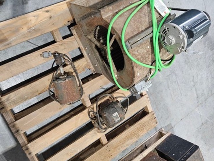 #99-•-fan-and-2-electric-motors-image-4
