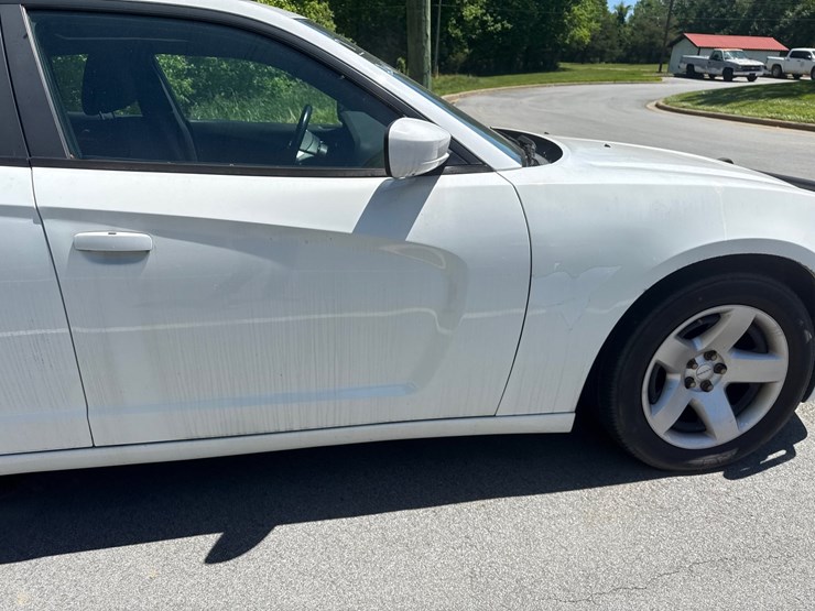 #7-•-2014-dodge-charger-image-24