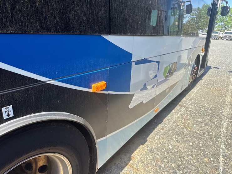 2007-gillig-low-floor-image-20