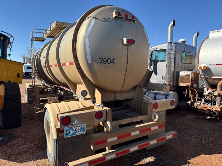 2010-brenner-tank-pup-trailer-image-4