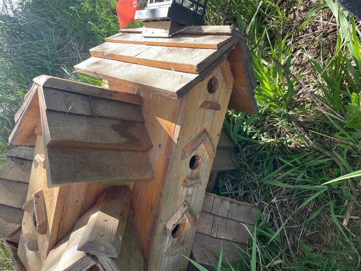 #5603-•-bird-houses-image-5