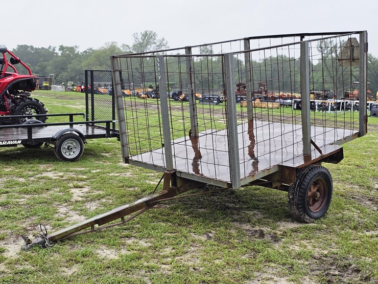 homemade-6'-x-8'-straw-wagon-image-1