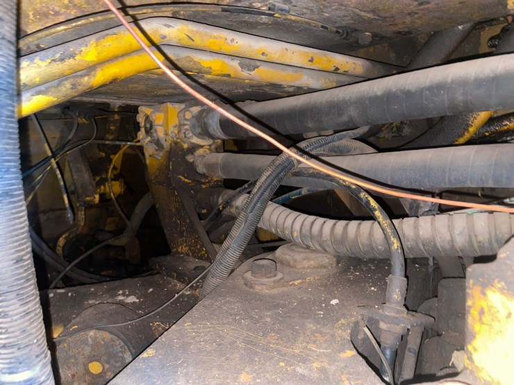 #5557-•-hough-120-payloader-image-79