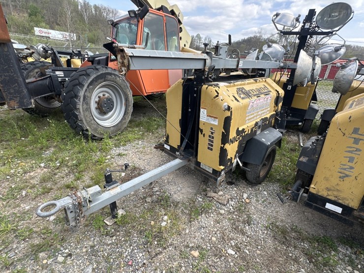 2015-caterpillar-c11-image-1