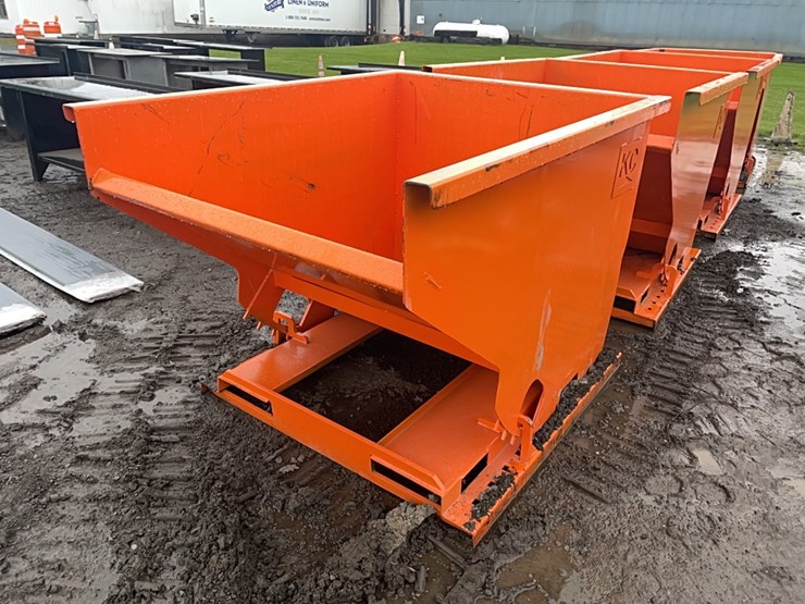 new-2-cubic-yard-self-dumping-hopper-scrap-recycling-equipment-image-1