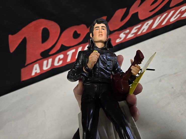 #93-•-mccormick-forever-elvis-"68-music-box-decanter-image-6