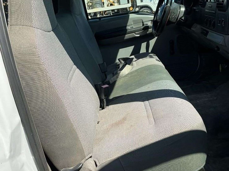 2007-ford-f450-image-10