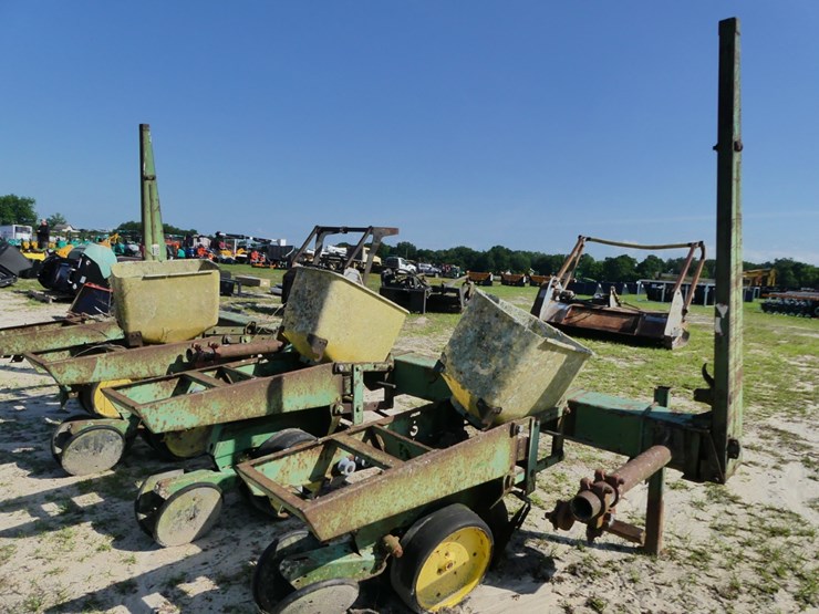 john-deere-7100-image-5